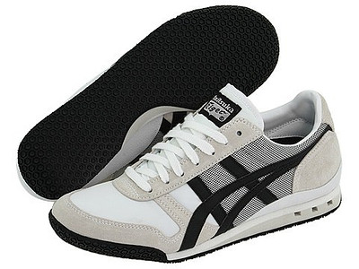 Como tallan las ASICS Ultimate 81