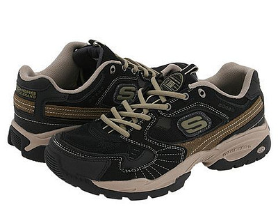 Hoe vallen SKECHERS Sparta