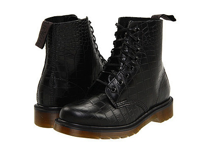 Dr. Martens Pascal 8-Tie Boot sizing & fit