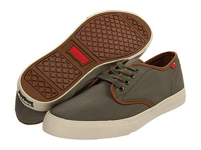 Hoe vallen Levi's Shoes Evan CT Canvas