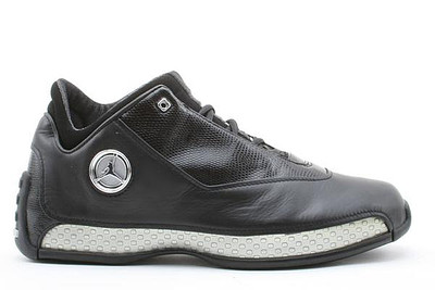 Guia de tamanho do Air Jordan 18 Low