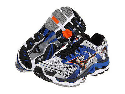 Wie fallen Mizuno Wave 8 aus