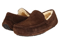 UGG Ascot