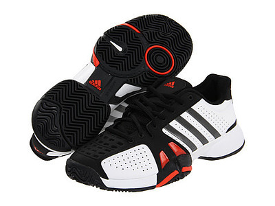 Comment taille les adidas Barricade Team 2