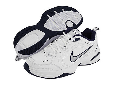 Nike Air Monarch IV sizing & fit
